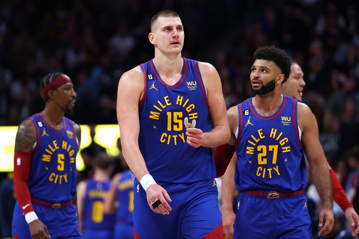 Odotan innolla ensimmäistä ottelua Los Angeles Lakersin ja Denver Nuggetsin välillä